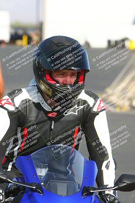 media/Apr-10-2022-SoCal Trackdays (Sun) [[f104b12566]]/Around the Pits/